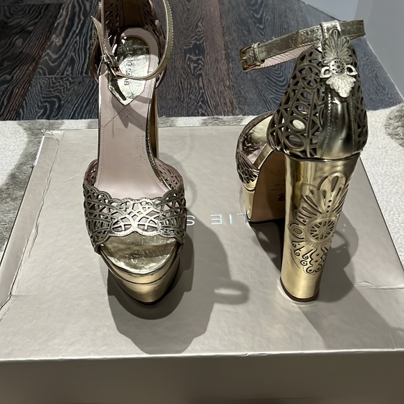 Elie Saab open toe platform - Picture 5 of 9